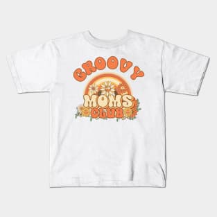 Groovy moms club Retro quote gift for funny mother Vintage floral pattern Kids T-Shirt